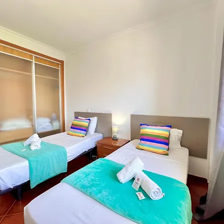 Apartment Modern 6 With Pool By Homing Albufeira